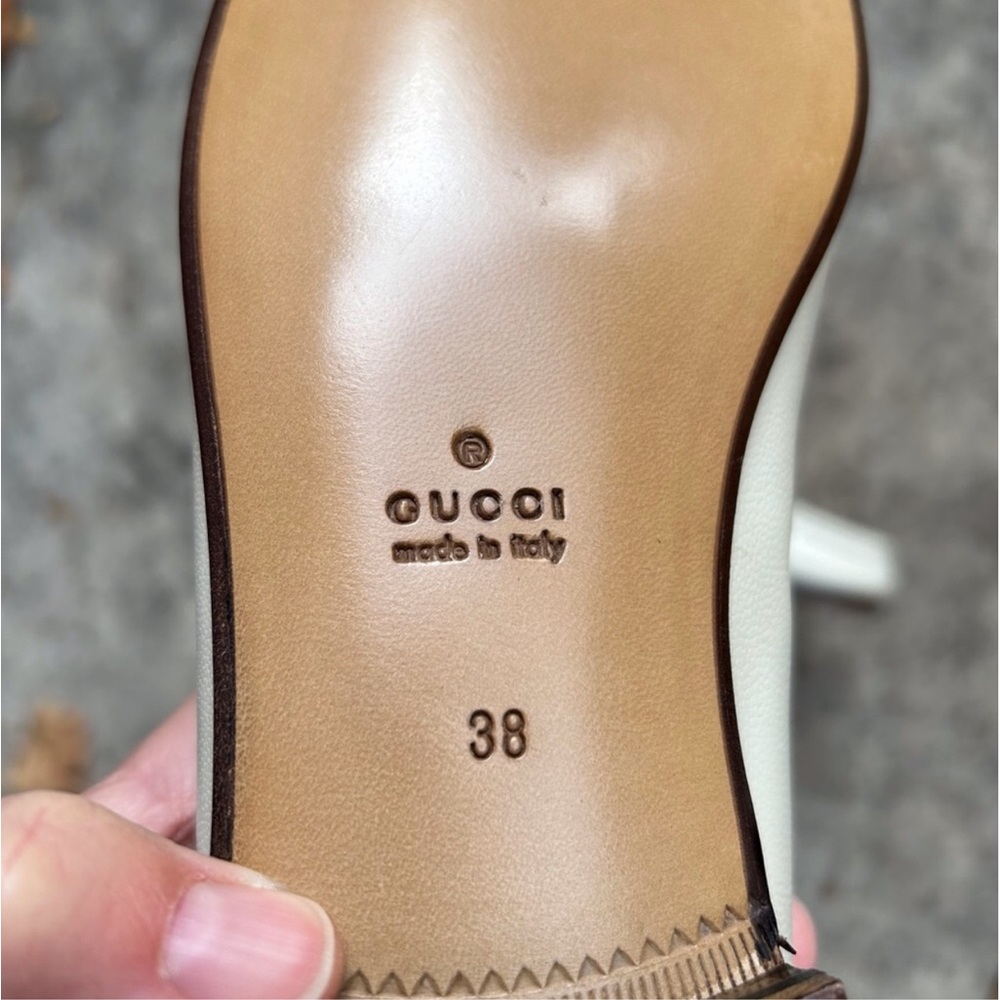 GUCCI LOAFERS NWT WHITE SIZE-8 
BOX INCLUDED - Picture 7 of 9